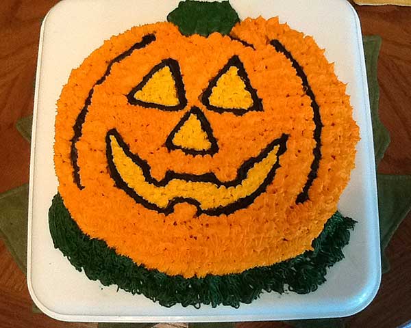 Halloween rum cake