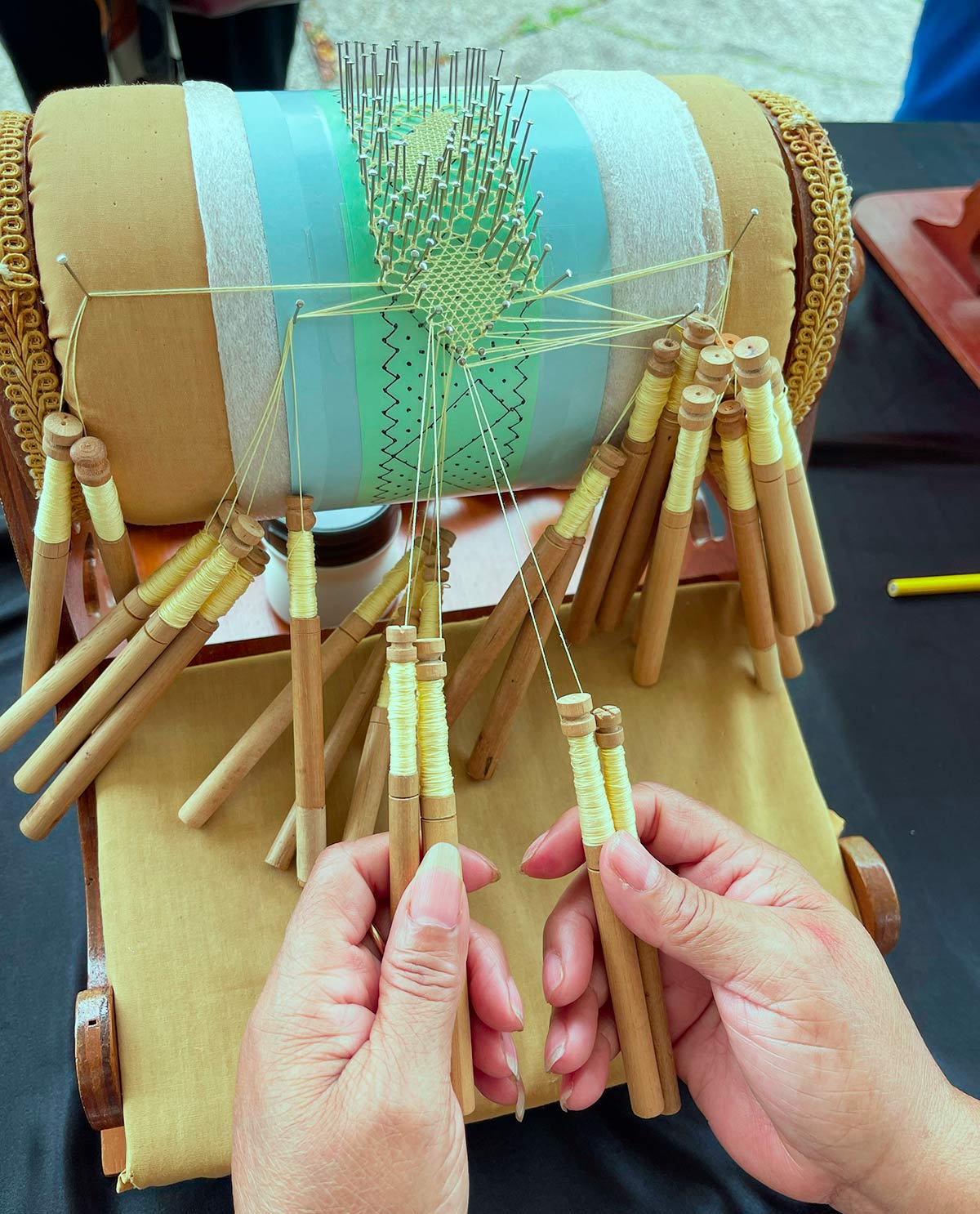 Weaving Mundillo in Moca, Puerto Rico